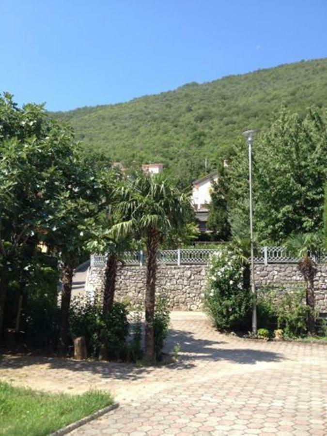Apartments Lorinda Moscenicka Draga Bagian luar foto